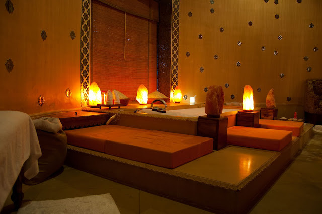 Serene spa ambiance with soft lighting and calming decor, promoting relaxation and tranquility at a Jaisalmer spa retreat.