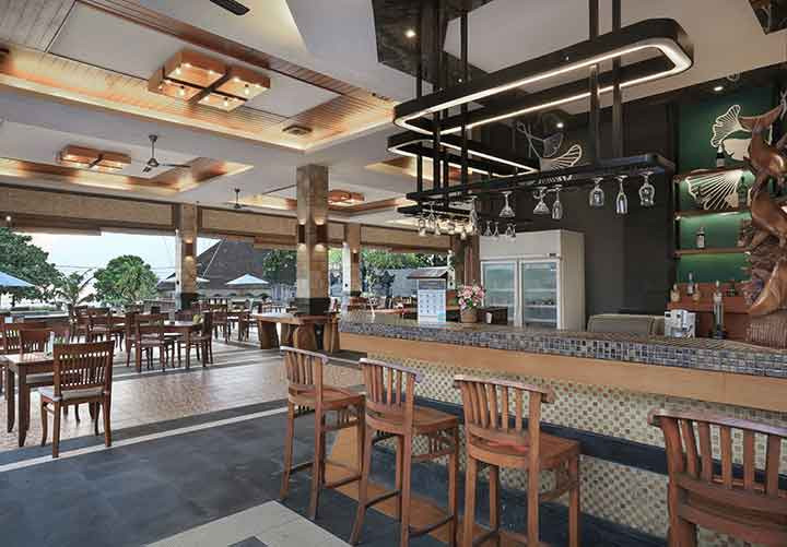 Elegant dining area at Pelangi Bali Hotel Seminyak