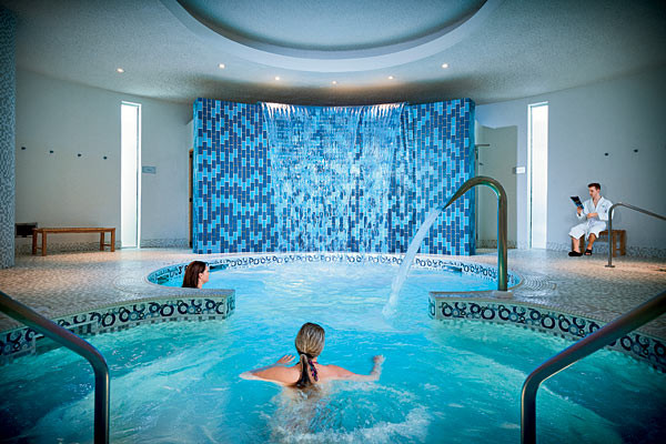 Highland Fling treatment at Kohler Waters Spa in Burr Ridge offers a coffee-mint exfoliation under a Vichy shower, a key element of their remineralizing water treatments.