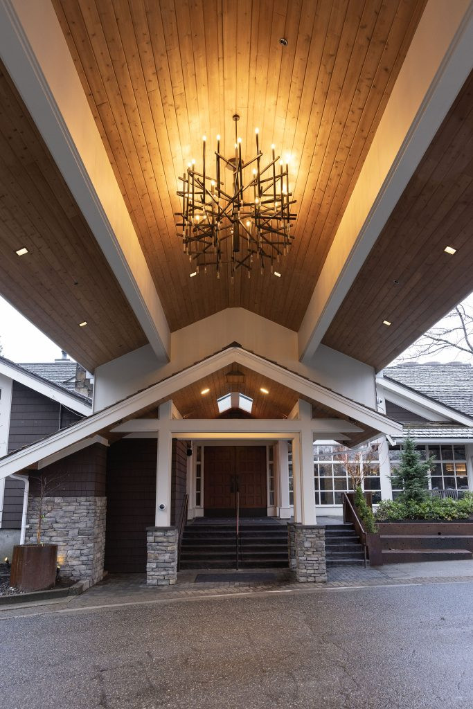 Salish Lodge porte cochere with updated lighting fixtures
