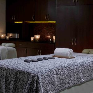 couple massage treatment room